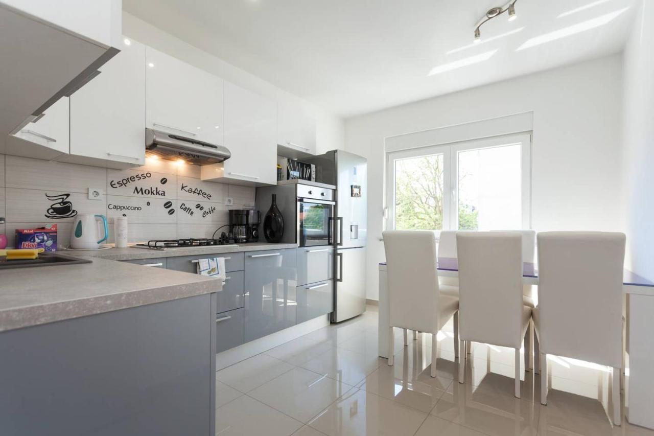 Apartman Mark Apartment